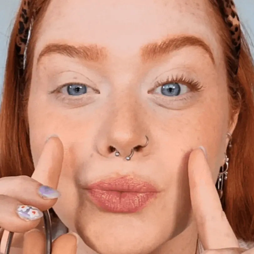 Redhead-Brows-Lashes-with-Holly-Beth Redhead Revolution